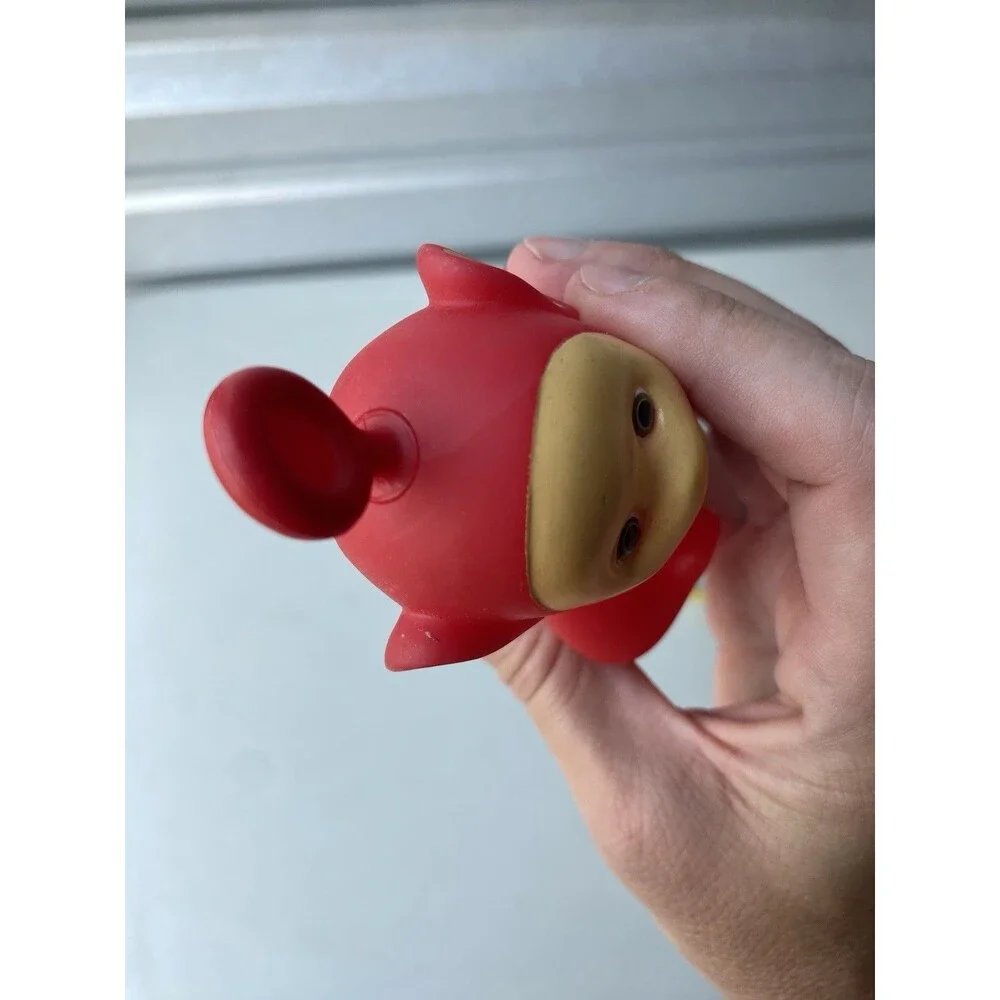 Vintage 1998 Teletubbies Po Red Vinyl Figure Toy ~5.75” Hasbro Ragdoll Squeaker